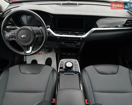 Черный Киа Niro, объемом двигателя 0 л и пробегом 62 тыс. км за 21999 $, фото 24 на Automoto.ua