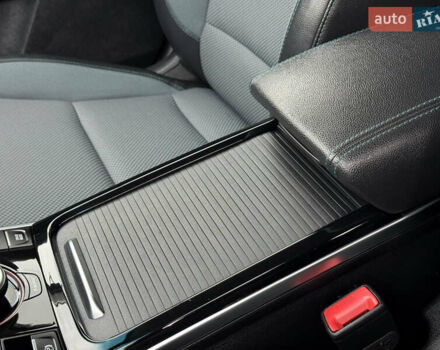 Черный Киа Niro, объемом двигателя 0 л и пробегом 80 тыс. км за 19890 $, фото 59 на Automoto.ua