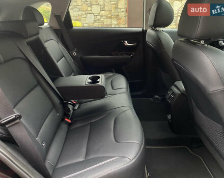 Черный Киа Niro, объемом двигателя 0 л и пробегом 80 тыс. км за 21899 $, фото 45 на Automoto.ua