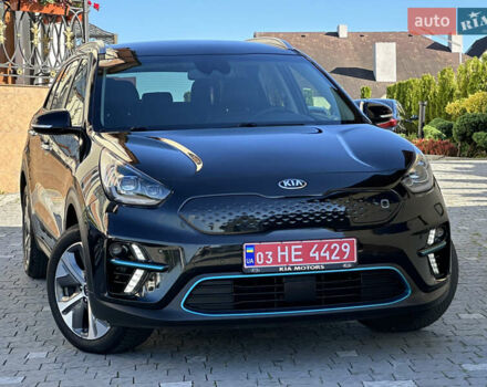 Черный Киа Niro, объемом двигателя 0 л и пробегом 127 тыс. км за 19750 $, фото 1 на Automoto.ua