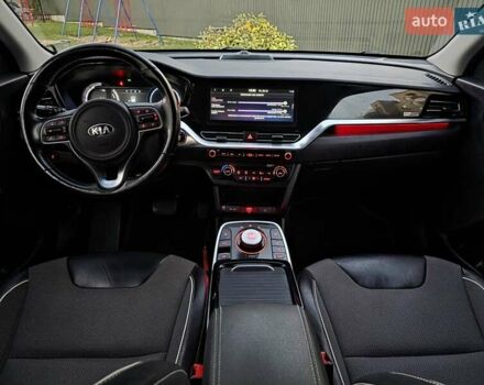 Черный Киа Niro, объемом двигателя 0 л и пробегом 148 тыс. км за 17699 $, фото 28 на Automoto.ua