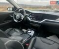 Чорний Кіа Niro, об'ємом двигуна 0 л та пробігом 117 тис. км за 18870 $, фото 47 на Automoto.ua