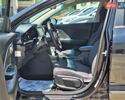 Черный Киа Niro, объемом двигателя 1.58 л и пробегом 112 тыс. км за 19700 $, фото 12 на Automoto.ua