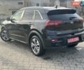 Чорний Кіа Niro, об'ємом двигуна 0 л та пробігом 117 тис. км за 18870 $, фото 4 на Automoto.ua