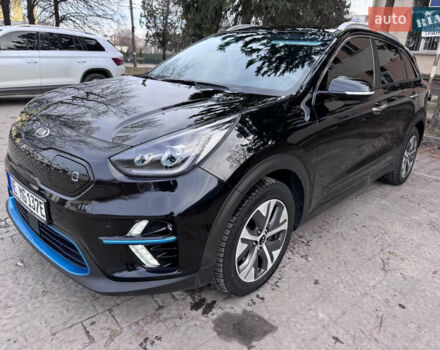 Черный Киа Niro, объемом двигателя 0 л и пробегом 110 тыс. км за 21700 $, фото 2 на Automoto.ua