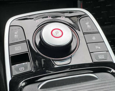 Черный Киа Niro, объемом двигателя 0 л и пробегом 117 тыс. км за 19200 $, фото 15 на Automoto.ua