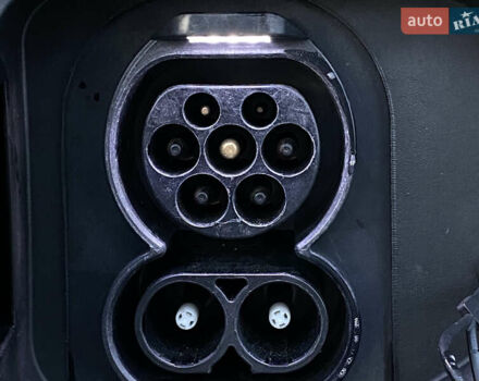 Чорний Кіа Niro, об'ємом двигуна 0 л та пробігом 67 тис. км за 20999 $, фото 27 на Automoto.ua