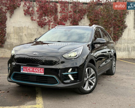 Черный Киа Niro, объемом двигателя 0 л и пробегом 80 тыс. км за 21899 $, фото 7 на Automoto.ua