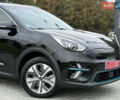 Черный Киа Niro, объемом двигателя 0 л и пробегом 80 тыс. км за 19650 $, фото 140 на Automoto.ua