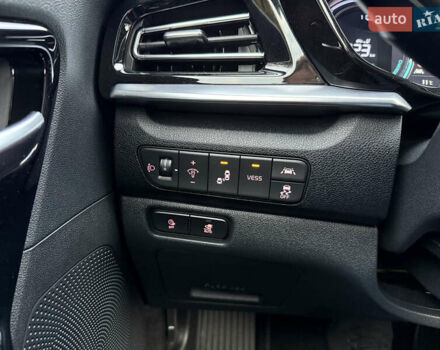 Черный Киа Niro, объемом двигателя 0 л и пробегом 80 тыс. км за 21899 $, фото 67 на Automoto.ua