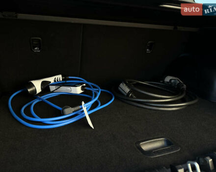 Черный Киа Niro, объемом двигателя 0 л и пробегом 127 тыс. км за 19750 $, фото 66 на Automoto.ua