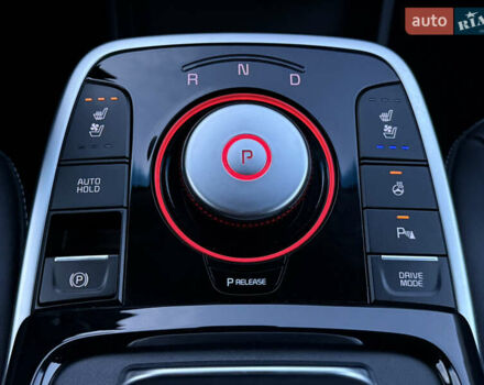 Черный Киа Niro, объемом двигателя 0 л и пробегом 88 тыс. км за 23900 $, фото 79 на Automoto.ua