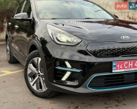 Черный Киа Niro, объемом двигателя 0 л и пробегом 80 тыс. км за 21899 $, фото 3 на Automoto.ua