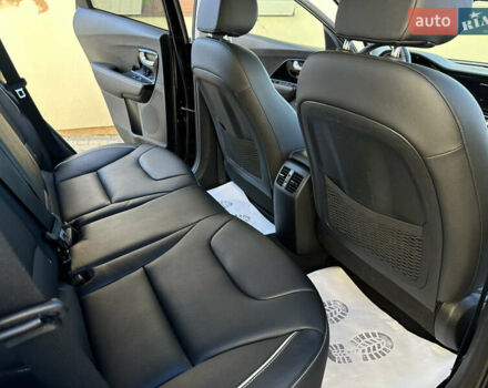 Черный Киа Niro, объемом двигателя 0 л и пробегом 127 тыс. км за 19750 $, фото 53 на Automoto.ua