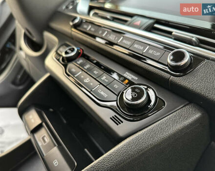 Чорний Кіа Niro, об'ємом двигуна 0 л та пробігом 51 тис. км за 21500 $, фото 77 на Automoto.ua