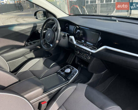 Черный Киа Niro, объемом двигателя 0 л и пробегом 61 тыс. км за 22999 $, фото 39 на Automoto.ua