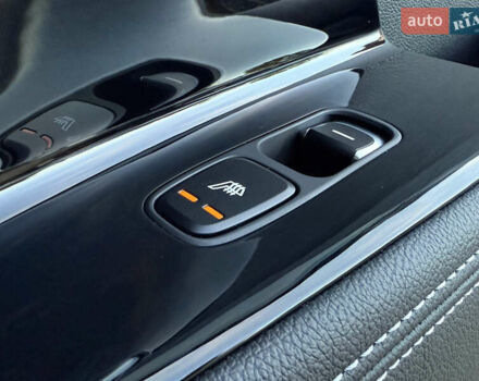 Чорний Кіа Niro, об'ємом двигуна 0 л та пробігом 88 тис. км за 24900 $, фото 105 на Automoto.ua