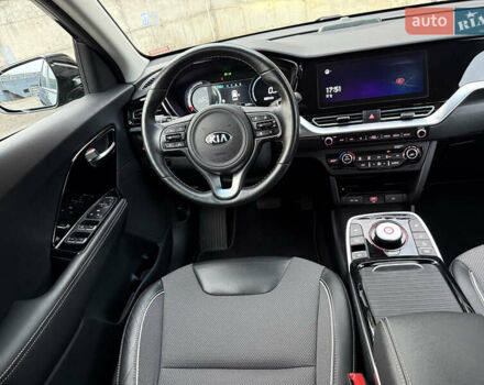 Черный Киа Niro, объемом двигателя 0 л и пробегом 80 тыс. км за 21899 $, фото 43 на Automoto.ua