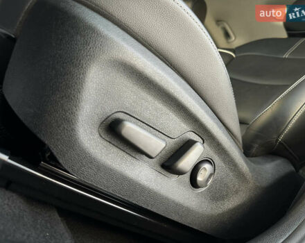 Чорний Кіа Niro, об'ємом двигуна 0 л та пробігом 51 тис. км за 21500 $, фото 53 на Automoto.ua