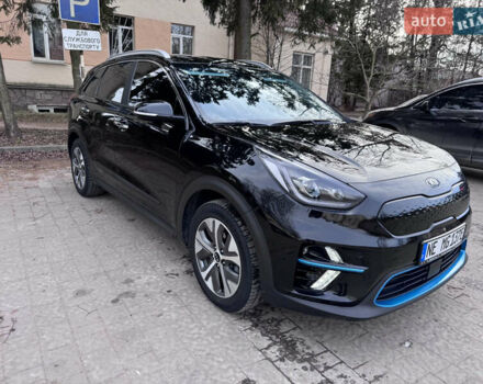 Черный Киа Niro, объемом двигателя 0 л и пробегом 110 тыс. км за 21700 $, фото 1 на Automoto.ua