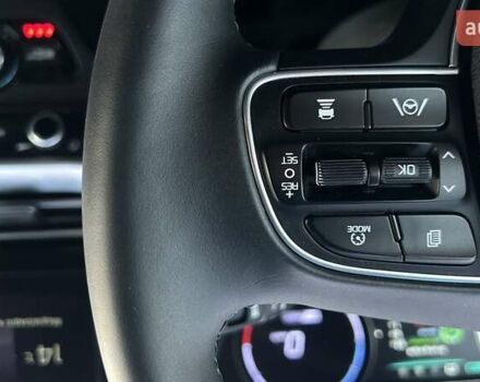 Черный Киа Niro, объемом двигателя 0 л и пробегом 121 тыс. км за 18999 $, фото 43 на Automoto.ua