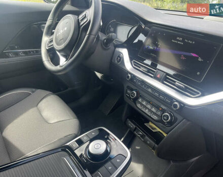 Чорний Кіа Niro, об'ємом двигуна 0 л та пробігом 12 тис. км за 19900 $, фото 19 на Automoto.ua