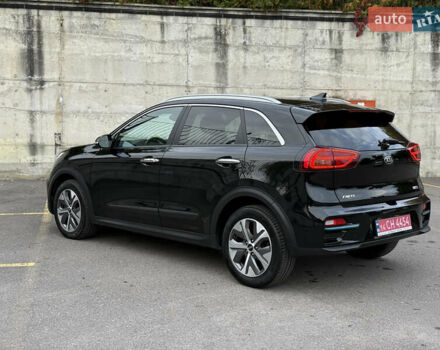 Черный Киа Niro, объемом двигателя 0 л и пробегом 80 тыс. км за 21850 $, фото 19 на Automoto.ua