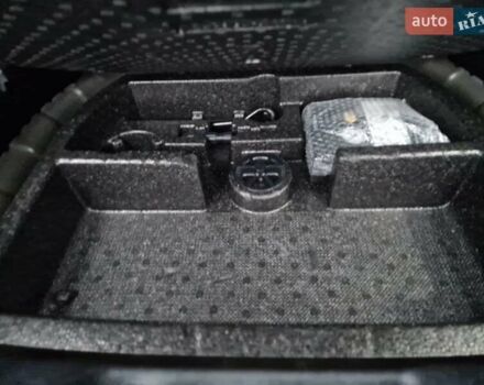 Черный Киа Niro, объемом двигателя 0 л и пробегом 65 тыс. км за 20800 $, фото 55 на Automoto.ua