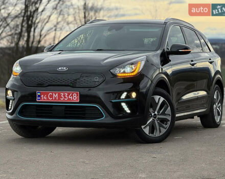 Черный Киа Niro, объемом двигателя 0 л и пробегом 101 тыс. км за 19100 $, фото 26 на Automoto.ua
