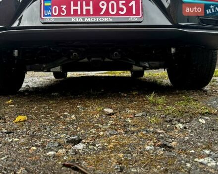 Черный Киа Niro, объемом двигателя 0 л и пробегом 150 тыс. км за 19800 $, фото 10 на Automoto.ua