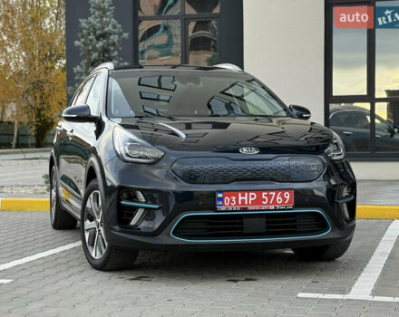 Черный Киа Niro, объемом двигателя 0 л и пробегом 109 тыс. км за 19900 $, фото 7 на Automoto.ua
