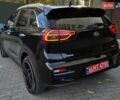 Чорний Кіа Niro, об'ємом двигуна 0 л та пробігом 141 тис. км за 18999 $, фото 6 на Automoto.ua