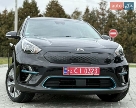Черный Киа Niro, объемом двигателя 0 л и пробегом 80 тыс. км за 19999 $, фото 120 на Automoto.ua