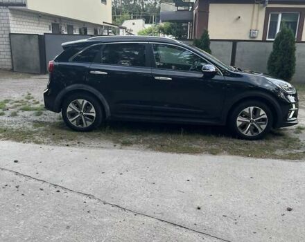 Чорний Кіа Niro, об'ємом двигуна 0 л та пробігом 50 тис. км за 21500 $, фото 2 на Automoto.ua