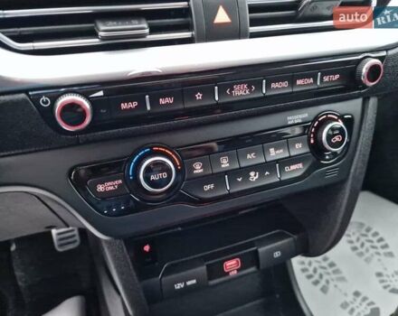 Черный Киа Niro, объемом двигателя 0 л и пробегом 65 тыс. км за 20800 $, фото 36 на Automoto.ua