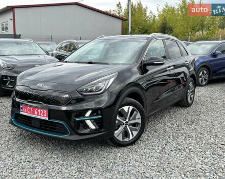 Черный Киа Niro, объемом двигателя 0 л и пробегом 62 тыс. км за 21999 $, фото 3 на Automoto.ua