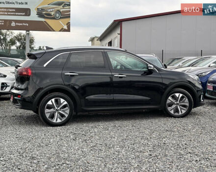 Черный Киа Niro, объемом двигателя 0 л и пробегом 62 тыс. км за 21999 $, фото 38 на Automoto.ua
