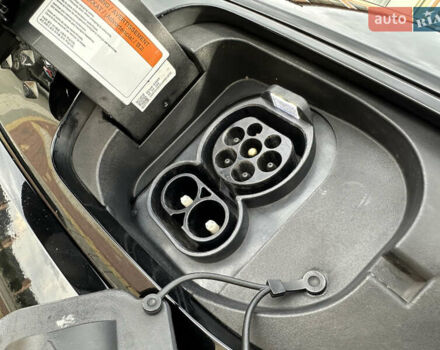 Чорний Кіа Niro, об'ємом двигуна 0 л та пробігом 51 тис. км за 21500 $, фото 20 на Automoto.ua