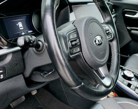 Черный Киа Niro, объемом двигателя 0 л и пробегом 94 тыс. км за 17900 $, фото 84 на Automoto.ua