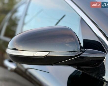 Черный Киа Niro, объемом двигателя 0 л и пробегом 89 тыс. км за 19350 $, фото 30 на Automoto.ua