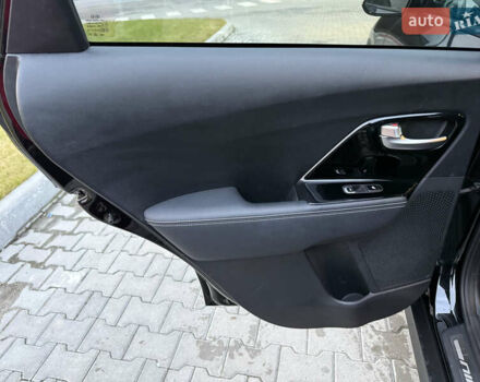 Черный Киа Niro, объемом двигателя 0 л и пробегом 78 тыс. км за 19300 $, фото 21 на Automoto.ua
