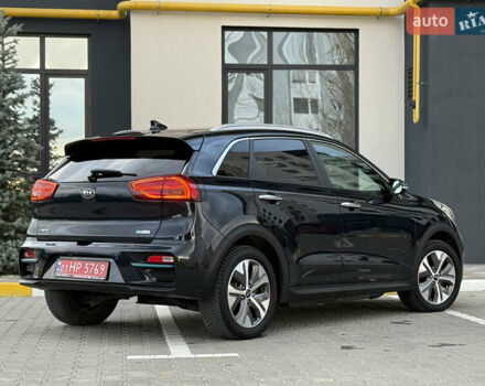 Черный Киа Niro, объемом двигателя 0 л и пробегом 109 тыс. км за 19900 $, фото 11 на Automoto.ua