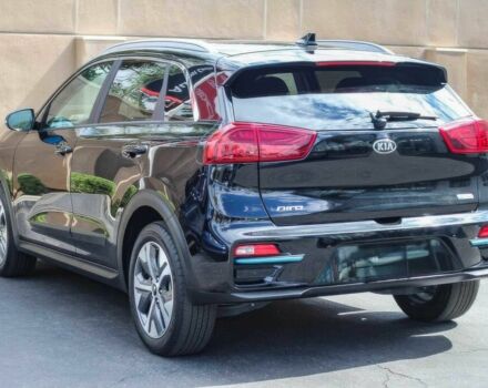 Чорний Кіа Niro, об'ємом двигуна 0 л та пробігом 16 тис. км за 6500 $, фото 2 на Automoto.ua