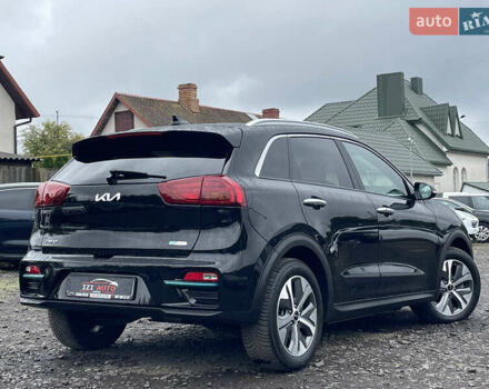 Чорний Кіа Niro, об'ємом двигуна 0 л та пробігом 50 тис. км за 22553 $, фото 7 на Automoto.ua