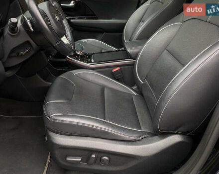 Черный Киа Niro, объемом двигателя 0 л и пробегом 80 тыс. км за 21899 $, фото 22 на Automoto.ua