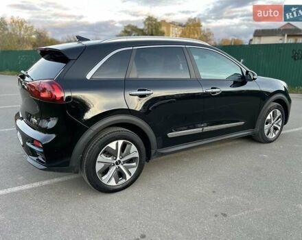 Черный Киа Niro, объемом двигателя 0 л и пробегом 121 тыс. км за 18999 $, фото 15 на Automoto.ua