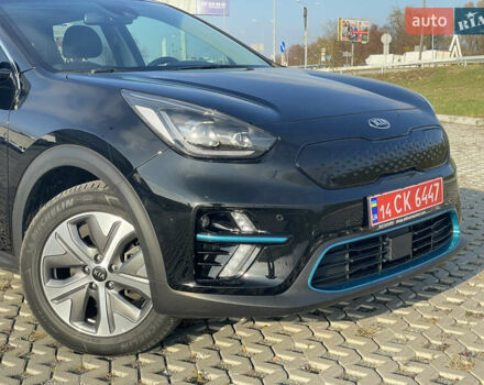 Черный Киа Niro, объемом двигателя 0 л и пробегом 61 тыс. км за 22999 $, фото 9 на Automoto.ua
