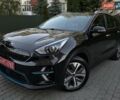 Черный Киа Niro, объемом двигателя 0 л и пробегом 148 тыс. км за 17699 $, фото 2 на Automoto.ua