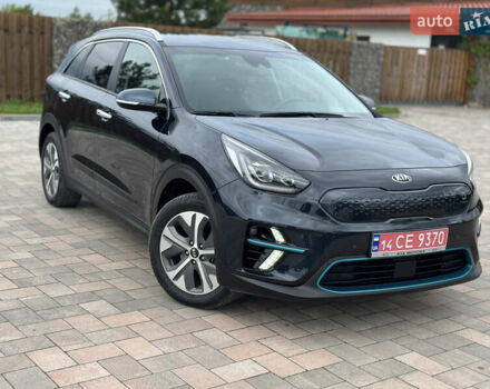 Черный Киа Niro, объемом двигателя 0 л и пробегом 96 тыс. км за 20999 $, фото 7 на Automoto.ua