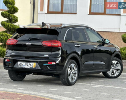 Чорний Кіа Niro, об'ємом двигуна 0 л та пробігом 51 тис. км за 21500 $, фото 38 на Automoto.ua